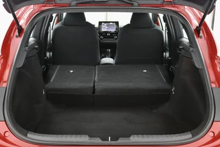 Toyota Corolla Toyota Corolla 1.8 Hybrid Business rood - afbeelding nr 32