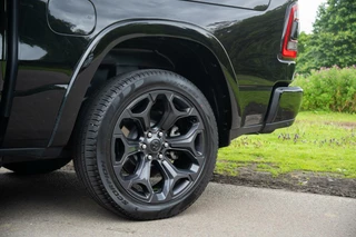 Dodge Ram 1500 Dodge Ram 1500 4X4 5.7 V8 4x4 Crew Cab|LPG|BTW|1ste Eig|Limited Night Edition|Etorque|Pano|Luchtvering|Trekhaak|Full Option - afbeelding nr 34