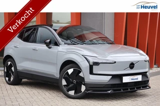 Volvo EX30 Single Motor Extended Range Plus 69 kWh | Stoelverwarming | Trekhaak I H/K | Pilot Assist | BLIS | Parkeercamera | Glossy Black | Keyless