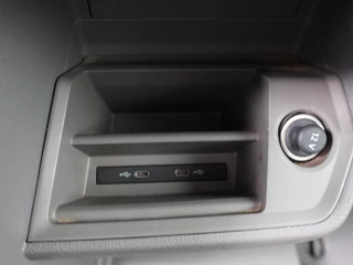 MAN TGE MAN TGE 3.140 2.0 TDI 140pk Dubbele Cabine L3H3 7 persoons Navigatie Apple Carplay/Android Auto Trekhaak Cruise Control Bluetooth Airco Camera - afbeelding nr 22