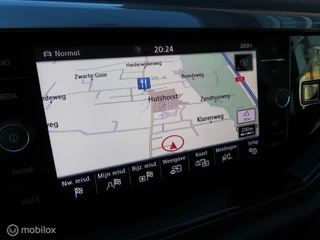 Volkswagen Polo Volkswagen Polo 1.0 TSI Highline/Automaat/virtueel/carplay/pdc/nav/17