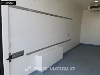 MAN TGE MAN TGE 3.140 Bi Temp Koelwagen Vriezer Themo King V-300 MAX Airco Euro6 Koel Koeler Vries Kühler Kühl Kühlwagen Frigo 12m3 Airco Cruise control - afbeelding nr 8