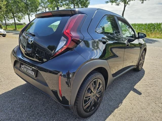 Toyota Aygo Toyota Aygo X 1.0 VVT-i S-CVT Play | Automaat | Carplay / Cruise / Camera | 2024 - afbeelding nr 13