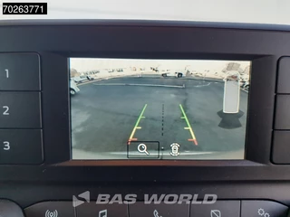 Ford Transit Ford Transit 130pk L2H2 Airco Cruise Camera Trekhaak Parkeersensoren 10m3 Airco Trekhaak Cruise control - afbeelding nr 13