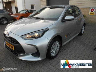 Toyota Yaris Toyota Yaris 1.5 Hybrid Active - afbeelding nr 1