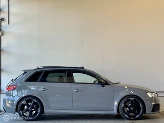 Audi RS3 Audi RS3 8V ''Nardo Grey'' B&O / Pano / Kuipstoel / Milltek - afbeelding nr 5