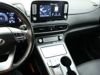 Hyundai Kona Hyundai Kona EV Premium 64 kWh | Trekhaak | Achteruitrijcamera | Dodehoek det - afbeelding nr 32