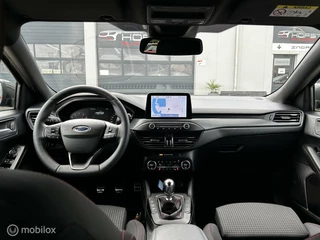 Ford Focus Ford Focus 1.0 EcoBoost ST Line Navi 18inch Led Winterpack NAP Dik! - afbeelding nr 3