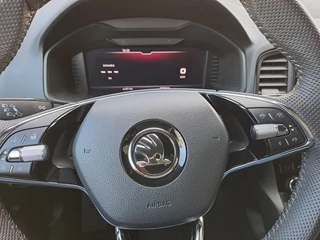 Škoda Karoq Škoda Karoq 1.5 TSI Sportline DSG Virt. dashb-Stuurverwarming-Pdc V&A- camara achter - afbeelding nr 4