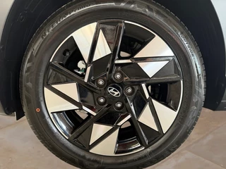 Hyundai Kona Hyundai Kona 1.6 GDI HEV Comfort Smart - afbeelding nr 17