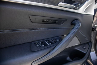BMW 5 Serie BMW 5-serie 520i M-Sport,schuifdak,H&K,BTW,NAP,Sportseats - afbeelding nr 23