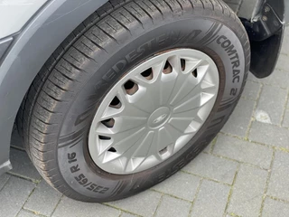 Ford Transit Ford Transit 350 2.2 TDCI L3H2 Trend | Airco | Cruise | Achteruitrij Camera | - afbeelding nr 9