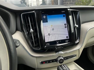 Volvo XC60 Volvo XC60 2.0 D4 AWD INSCRIPTION - PANO - 20 INCH - afbeelding nr 10