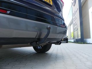 Toyota RAV4 Toyota RAV4 2.5 Hybrid Bi-Tone | Leder | Panoramadak - afbeelding nr 32