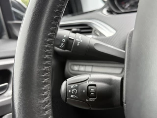 Peugeot 2008 Peugeot 2008 1.2 PureTech Blue Lion Navi, Airco,Cruise,Dealer Onderhouden,Pdc,Lm Velgen,Apk tot 12-2025 - afbeelding nr 24