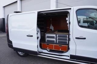 Opel Vivaro - Airco - Cruise - PDC - €9.950,- Excl. - afbeelding nr 9