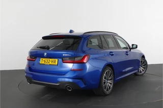 BMW 3 Serie BMW 3-serie Touring 330e M Sport Pano.schuif/Laser LED/Adaptive ophanging/Memory/Head-up/Portimo Blue... - afbeelding nr 12