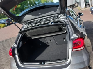 Mercedes-Benz A-Klasse 180 136pk Automaat Business Solution AMG | Origineel NL | Navi | Apple Carplay+Android Auto | Clima | Cruise | Led Koplampen | Pdc V+A+Assist+Camera | Stoelverwarming | 18''lm - afbeelding nr 35