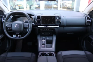 Citroën C5 Aircross Citroen C5 Aircross 1.2 130PK AUTOMAAT | NAVIGATIE BY APPLE CARPLAY/ANDROID AUTO | ACHTERUITRIJ CAMERA | KEYLESS ENTRY/START | LED KOPLAMPEN | CRUISE CONTROL | CLIMATE CONTROL | DAB+ RADIO | ALL SEASON BANDEN | 18