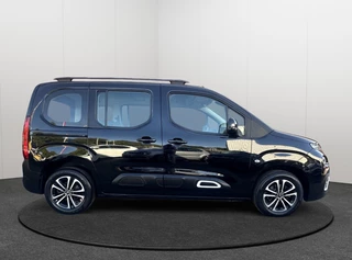 Citroën Berlingo Citroën Berlingo 1.2 PureTech Feel Praktisch, Zuinig & Helemaal Gezinsproof! - afbeelding nr 14