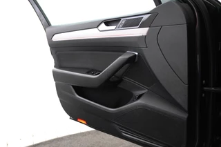 Volkswagen Passat Navigatie, Apple carplay, Climate, - afbeelding nr 16