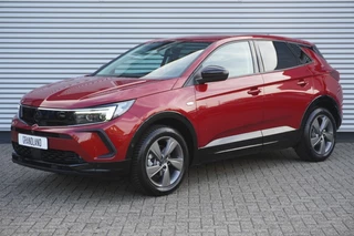 Opel Grandland Opel Grandland 1.2 Turbo Ultimate Automaat / Camera / Stoel- en stuurverwarming / Navi / Alcantara - afbeelding nr 4