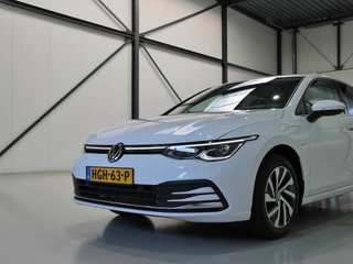 Volkswagen Golf Volkswagen Golf 1.4 eHybrid 204pk Style | Acc | Camera - afbeelding nr 11