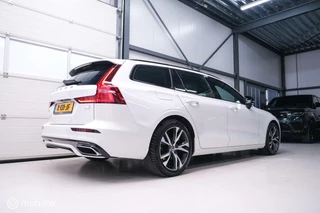 Volvo V60 Volvo V60 2.0 T8 Recharge AWD R-Design | NL auto | DAB+ | CarPlay | Adaptive | Blis | Rijklaar | - afbeelding nr 58