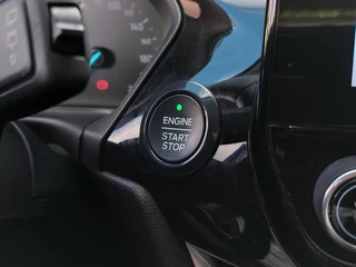 Ford Fiesta Ford Fiesta 1.0 EcoBoost 101pk Titanium First Edition | Navi | Apple Carplay+Android Auto | Clima | Adap. Cruise | B&O Sound | Pdc V+A+Assist+Camera | Rijstrook+Licht+Regensensor | Mistlampen | 16''lm - afbeelding nr 21