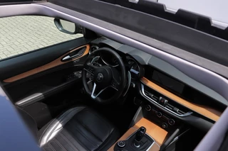 Alfa Romeo Stelvio Alfa Romeo Stelvio 2.0 T Q4 280PK FIRST EDITION/PANO/STOEL.STUUR.VERW/KEYLESS - afbeelding nr 3