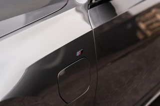 BMW 3 Serie BMW 3-serie Touring 330e xDrive M SPORT PANO LASER - afbeelding nr 6