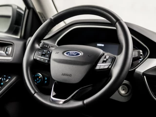 Ford Focus (APPLE CARPLAY, GROOT NAVI, ZWART DAK, GETINT GLAS, LANE ASSIST, SPORTSTOELEN, CRUISE, LM VELGEN, PARKEERSENSOREN, NIEUWSTAAT) - afbeelding nr 19