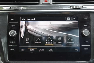 Volkswagen Tiguan | Pano.dak | 360 gr. camera | Elekt.trekhaak | Keyless | Virtual cockpit | Uniek - afbeelding nr 75