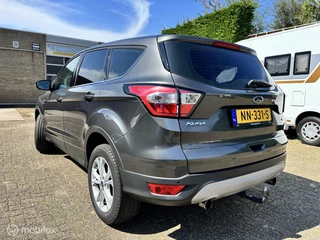 Ford Kuga Ford Kuga 1.5 EcoBoost Titanium /Netjes en dealeronderhouden - afbeelding nr 3