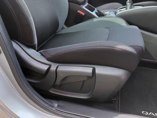 Nissan QASHQAI 1.2 DIG-T 116pk N-Connecta Design-Pack | Origineel NL | Navi | Clima | Cruise | Keyless Entry | Panoramadak | Pdc V+A+360 Camera | Rijstrook+Licht+Regensensor | Privacy Glass | 18''lm - afbeelding nr 33