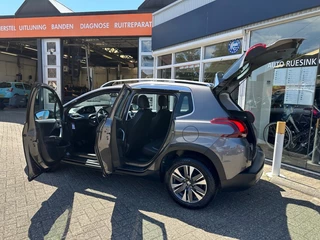 Peugeot 2008 Peugeot 2008 1.2 PURETECH ALLURE - afbeelding nr 4