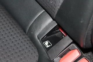 Ford Focus Ford Focus Wagon 1.5 EcoBoost 182 PK ST Line Business | LED | Winterpack | BLIS | Adaptieve Cruise Control | Camera | Electrische achterklep | Headup Display | DAB | Leder/Stof | 50DKM! - afbeelding nr 31