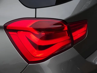 BMW 1 Serie BMW 1 Serie 118i High Ex. 2016 / M-sport / LED - afbeelding nr 15