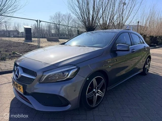 Mercedes-Benz A-Klasse 250 Sport AMG Facelift Full option!