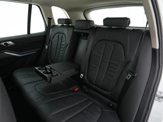 BMW X5 (INCL-BTW) Aut. *VERNASCA-FULL-LEATHER | FULL-LED | DIGI-COCKPIT | MEMORY-PACK | SURROUND-VIEW | ADAPTIVE-CRUISE | AMBIENT-LIGHT | COMFORT-SEATS | TOWBAR | DIGI-COCKPIT | SHIFT-PADDLES | DAB+ - afbeelding nr 31