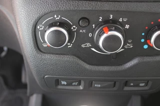Dacia Lodgy Dacia Lodgy 1.3 TCE 130pk STEPWAY 7-PERS. Airco Navi bluetooth Cruise Camera erg mooi!! - afbeelding nr 22
