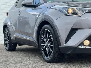 Toyota C-HR Toyota C-HR 1.8 Hybrid First Edition Camera Navigatie Cruise Clima Stoelverwarming Keyless Trekhaak - afbeelding nr 38
