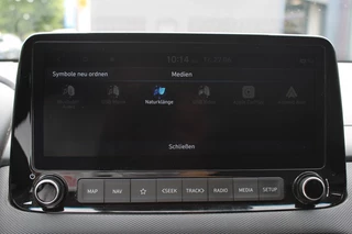 Hyundai Kona Hyundai Kona 1.6 GDI HEV Premium Navi/Leer/18