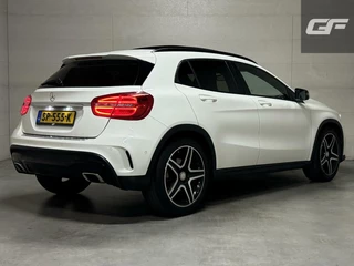 Mercedes-Benz GLA Mercedes GLA-klasse 180 AMG Night Edition Pano Sfeer NAP - afbeelding nr 4