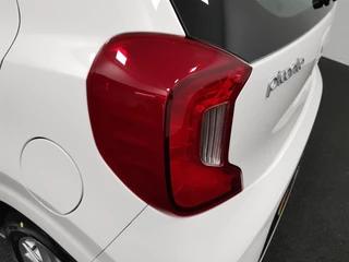 Kia Picanto Kia Picanto 1.0 DPi Automaat DynamicLine | Navigatie | Apple Carplay/Android Auto | Airco | Camera | DAB | Lichtmetalen velgen | Bluetooth - afbeelding nr 22