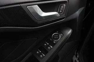 Ford Focus Ford Focus Wagon 1.0 EcoBoost 155pk MHEV ST Line Business  Navigatie Apple Carplay/Android Auto Climate Control Camera Parkeer sensoren Stoel en stuurverwarming Dab Led - afbeelding nr 13