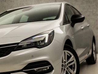 Opel Astra Opel Astra 1.2 Edition (APPLE CARPLAY, CAMERA, CRUISE, SPORTSTOELEN, LED KOPLAMPEN, PARKEERSENSOREN, LM VELGEN, NIEUWSTAAT) - afbeelding nr 34