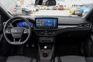 Ford Focus Ford Focus 2.3 Ecoboost 280pk ST-3 | Sper Differentieel | Panoramadak | Adaptive cruise control |Winter Pack | Trekhaak Afneembaar - afbeelding nr 21