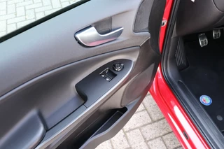 Alfa Romeo Giulietta Alfa Romeo Giulietta 1.4 T IMPRESSION/ORG.NL/GEDOCUMENTEERD/ROSSO.ALFA - afbeelding nr 21
