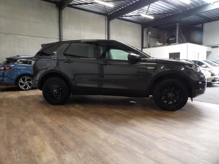 Land Rover Discovery Sport Land Rover Discovery Sport 2.0 D automaat - grijs kenteken - zeer nette staat! - afbeelding nr 9